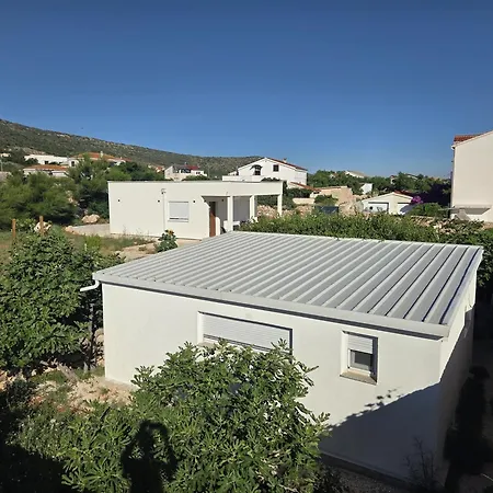 House Venier Vinjerac